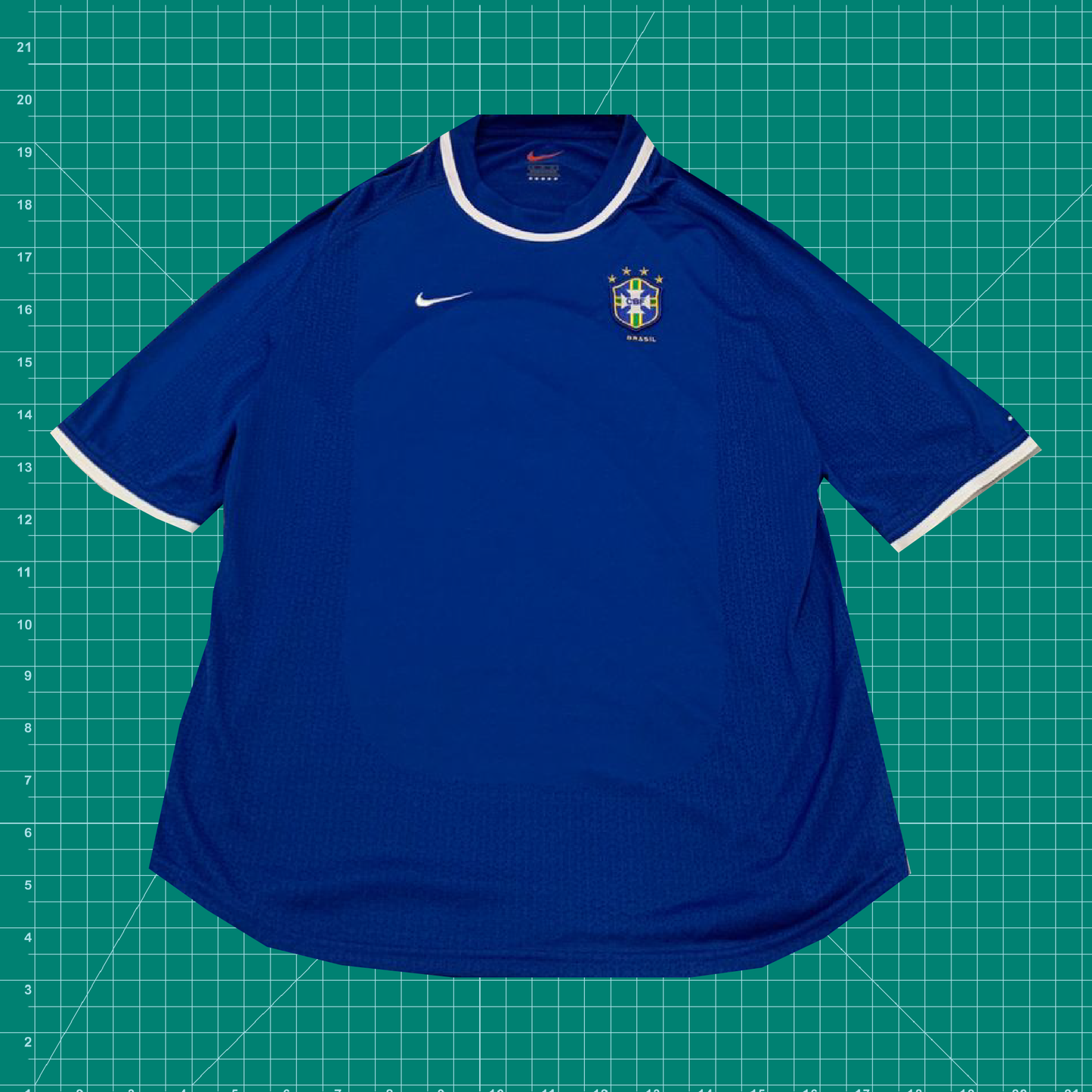 Vintage Nike Brazil (00/01) Away Jersey